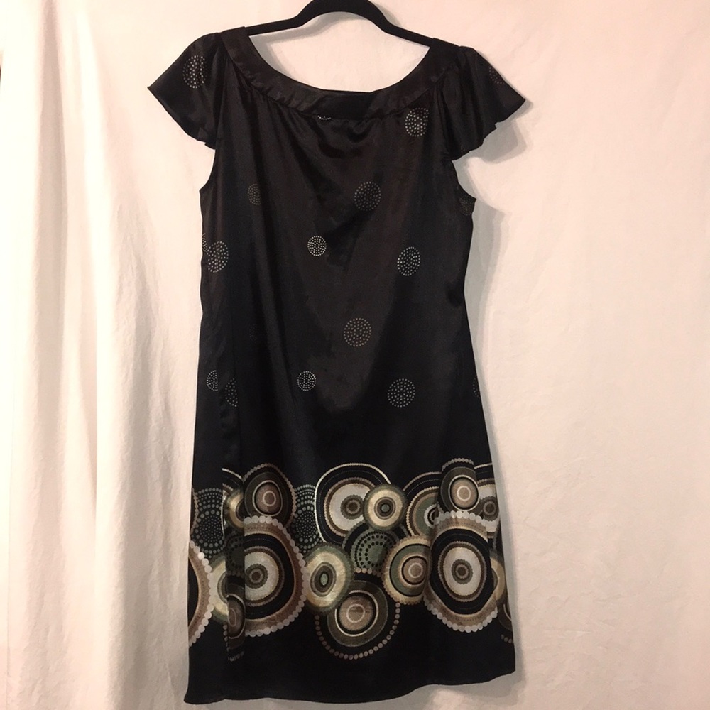Apostrophe silk dress